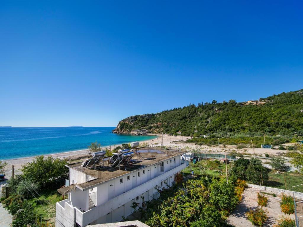 Himara Royal Hotel Ngoại thất bức ảnh