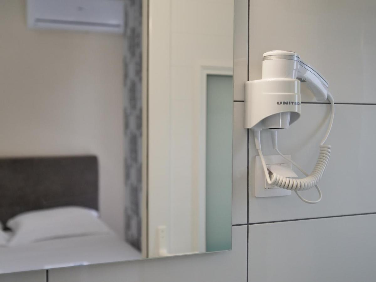 Himara Royal Hotel Ngoại thất bức ảnh