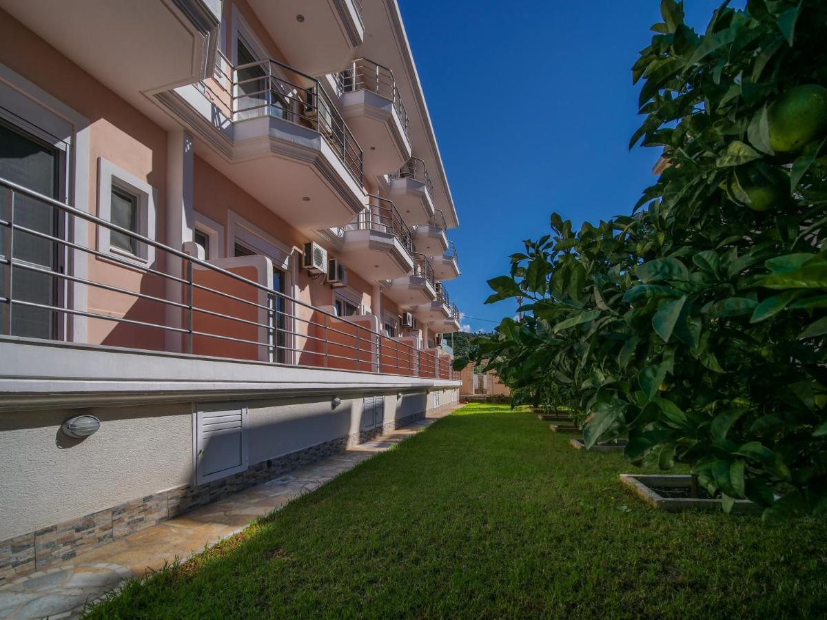 Himara Royal Hotel Ngoại thất bức ảnh