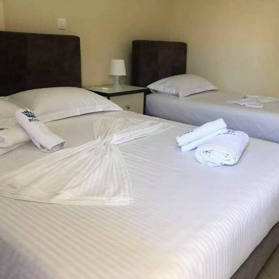 Himara Royal Hotel Ngoại thất bức ảnh